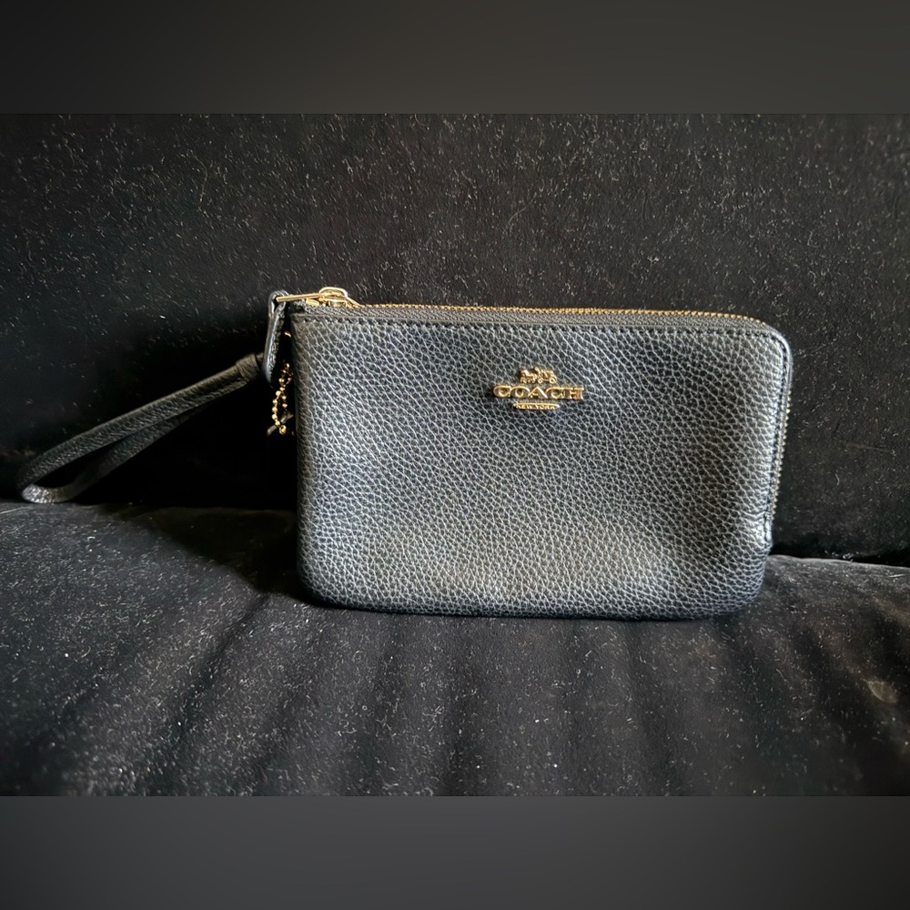 Coach Black Double Corner Zip Wristlet 
***LIKE NEW***